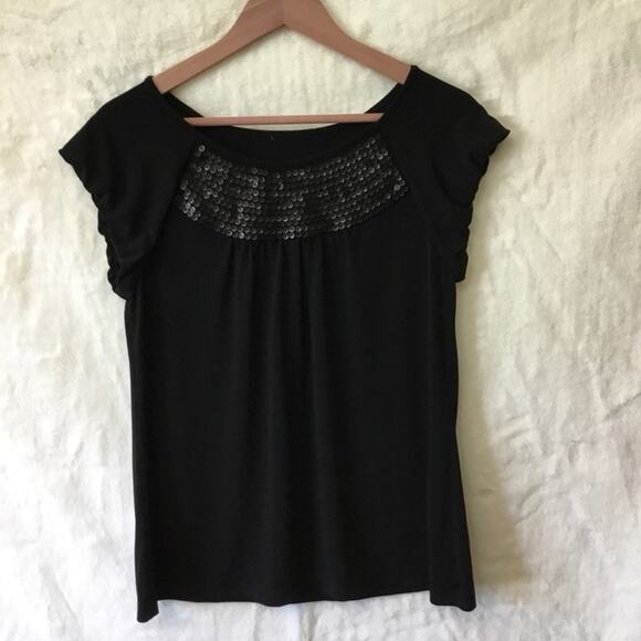 Black Short-Sleeve Top - Picture 1 of 12